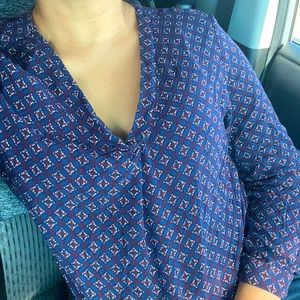 Brina and Em medium long sleeve v neck top